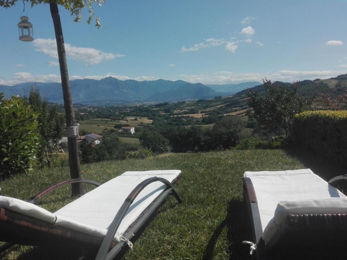 Villa Santoro Ai Tre Ulivi Con Piscina Privata Caiazzo Kültér fotó
