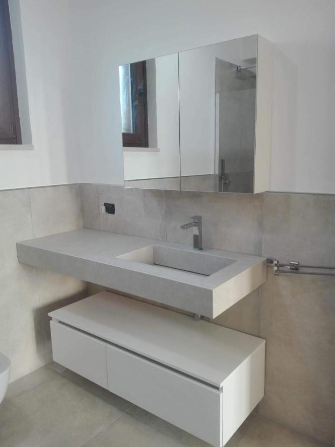 Villa Santoro Ai Tre Ulivi Con Piscina Privata Caiazzo Kültér fotó